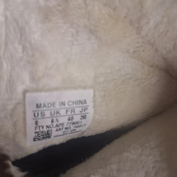 Adidas leather sherpa lined lace up ankle boots SZ 8 - Picture 12 of 12